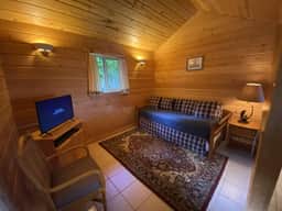 Trout Cabin At Laughing Moon Farm- Quiet Family Hideaway - Image 5